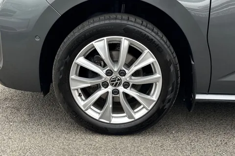 KY25PSZ Volkswagen California 2.0 TDI Ocean 5dr DSG Thumbnail #13