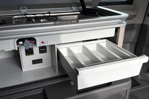 KY25PSZ Volkswagen California 2.0 TDI Ocean 5dr DSG Thumbnail #50