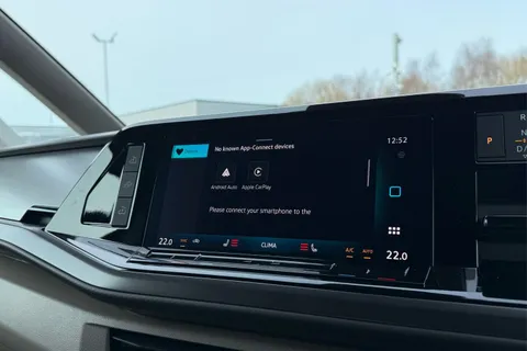 DH75EVG Volkswagen California Coast T7 SWB 150 PS DSG - Parking Heater / Delivery Mileage Thumbnail #58