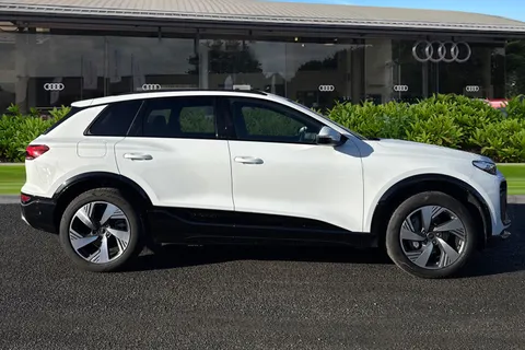 PX75YWB Audi Q6 E-Tron Q6 SUV S line e-tron performance  225,00 kW Thumbnail #4