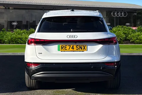 RE74SNX Audi Q6 E-Tron Q6 SUV Sport e-tron performance  225,00 kW Thumbnail #5