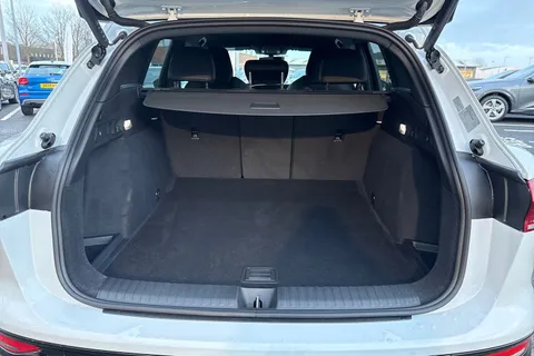 PX75YWB Audi Q6 E-Tron Q6 SUV S line e-tron performance  225,00 kW Thumbnail #8