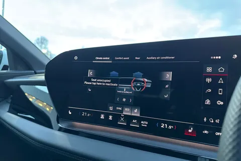 PX75YWB Audi Q6 E-Tron Q6 SUV S line e-tron performance  225,00 kW Thumbnail #23