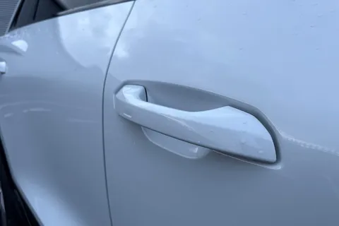 PX75YWB Audi Q6 E-Tron Q6 SUV S line e-tron performance  225,00 kW Thumbnail #28