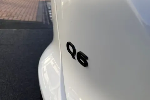 RE74SNX Audi Q6 E-Tron Q6 SUV Sport e-tron performance  225,00 kW Thumbnail #35