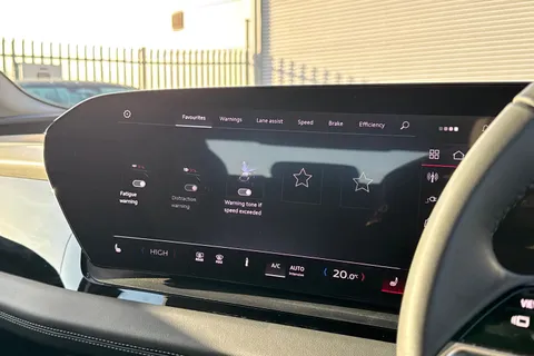 RE74SNX Audi Q6 E-Tron Q6 SUV Sport e-tron performance  225,00 kW Thumbnail #55