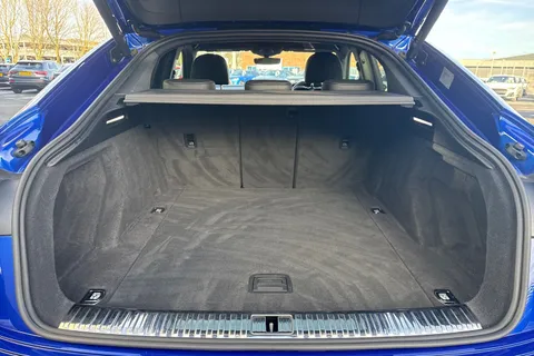 NA73MSU Audi Q8 e-tron Sportback S line 55 e-tron quattro 300,00 kW Thumbnail #8