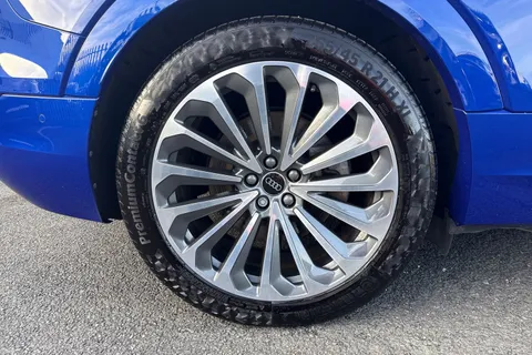 NA73MSU Audi Q8 e-tron Sportback S line 55 e-tron quattro 300,00 kW Thumbnail #13