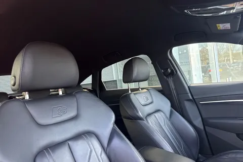 NA73MSU Audi Q8 e-tron Sportback S line 55 e-tron quattro 300,00 kW Thumbnail #25