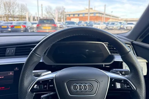 NA73MSU Audi Q8 e-tron Sportback S line 55 e-tron quattro 300,00 kW Thumbnail #41