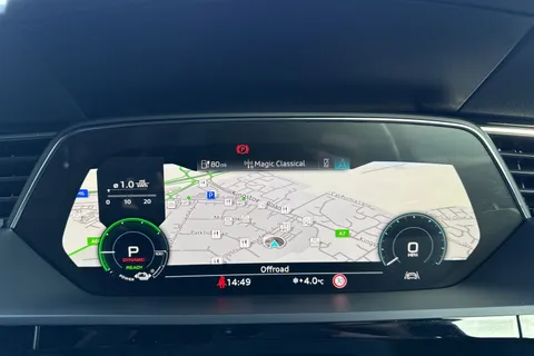 NA73MSU Audi Q8 e-tron Sportback S line 55 e-tron quattro 300,00 kW Thumbnail #48