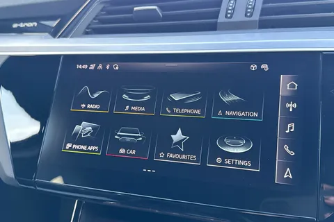 NA73MSU Audi Q8 e-tron Sportback S line 55 e-tron quattro 300,00 kW Thumbnail #49