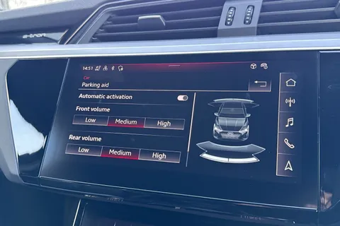 NA73MSU Audi Q8 e-tron Sportback S line 55 e-tron quattro 300,00 kW Thumbnail #54