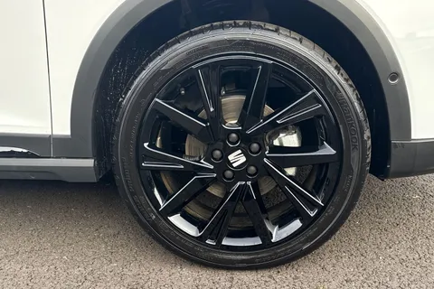 MF75LSO SEAT Arona 1.0 TSI 115 FR Black Edition 5dr DSG **DELIVERY MILEAGE** Thumbnail #7