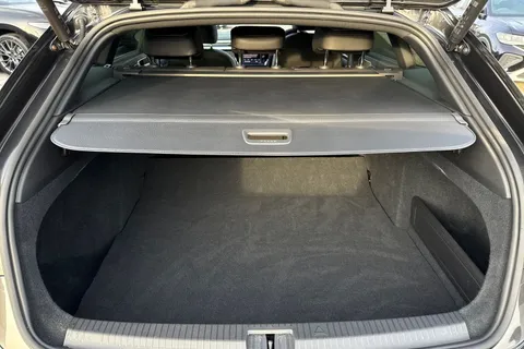 ML73XPK Volkswagen Arteon 2.0 TDI R-Line 5dr DSG **IQ HEADLIGHT, ASSISTANCE PACK PLUS** Thumbnail #8