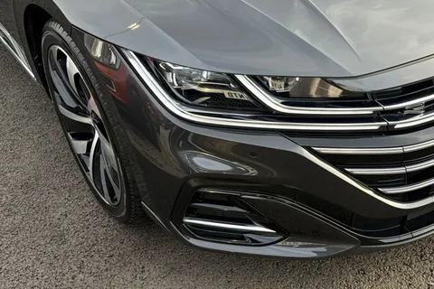 ML73XPK Volkswagen Arteon 2.0 TDI R-Line 5dr DSG **IQ HEADLIGHT, ASSISTANCE PACK PLUS** Thumbnail #10