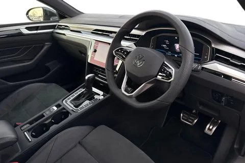 ML73XPK Volkswagen Arteon 2.0 TDI R-Line 5dr DSG **IQ HEADLIGHT, ASSISTANCE PACK PLUS** Thumbnail #15