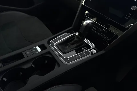 ML73XPK Volkswagen Arteon 2.0 TDI R-Line 5dr DSG **IQ HEADLIGHT, ASSISTANCE PACK PLUS** Thumbnail #24