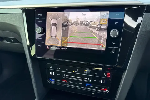 ML73XPK Volkswagen Arteon 2.0 TDI R-Line 5dr DSG **IQ HEADLIGHT, ASSISTANCE PACK PLUS** Thumbnail #40