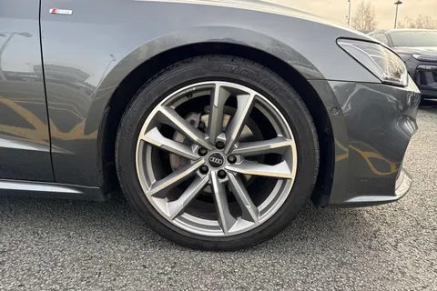 10 of 56 for Audi A7 Black Edition 40 TDI quattro 204 PS S tronic