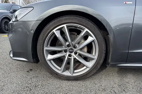 13 of 56 for Audi A7 Black Edition 40 TDI quattro 204 PS S tronic