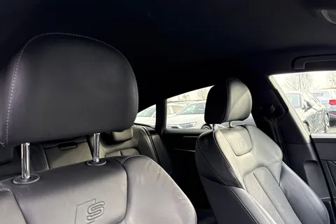 24 of 56 for Audi A7 Black Edition 40 TDI quattro 204 PS S tronic