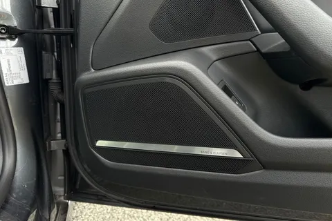 28 of 56 for Audi A7 Black Edition 40 TDI quattro 204 PS S tronic