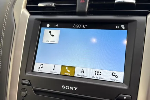 EO66NYL Ford Mondeo 2.0T EcoBoost Vignale Auto Euro 6 (s/s) 5dr Thumbnail #49