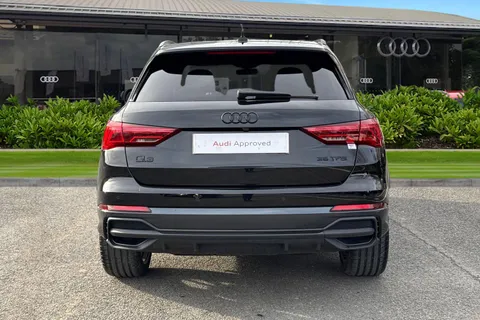 LS75YLV Audi Q3 Black Edition 35 TFSI 150 PS S tronic Thumbnail #5