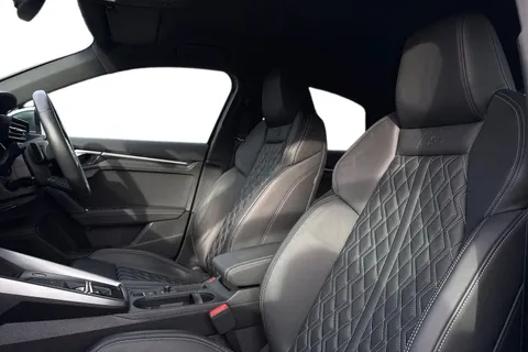 PF23LDO Audi S3 TFSI 310 PS S tronic Thumbnail #17