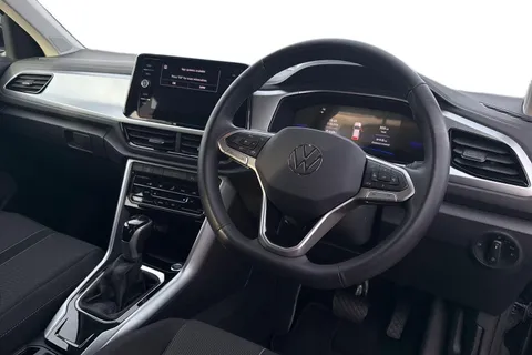 VN25JFG Volkswagen T-Roc 1.5 TSI Match 5dr DSG Thumbnail #19