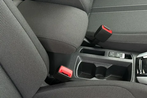 VN25JFG Volkswagen T-Roc 1.5 TSI Match 5dr DSG Thumbnail #33