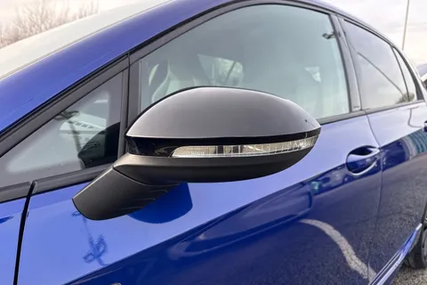  Volkswagen Golf 2.0 TSI R Black Edition DSG 4Motion Euro 6 (s/s) 5dr Thumbnail #32