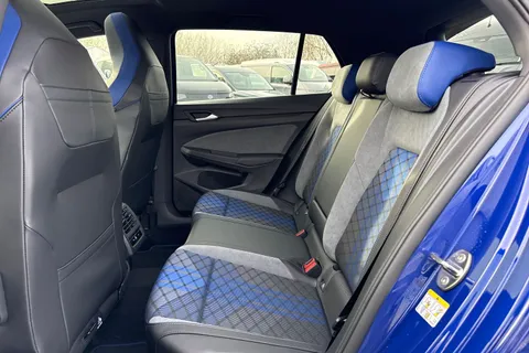  Volkswagen Golf 2.0 TSI R Black Edition DSG 4Motion Euro 6 (s/s) 5dr Thumbnail #33