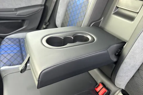  Volkswagen Golf 2.0 TSI R Black Edition DSG 4Motion Euro 6 (s/s) 5dr Thumbnail #36