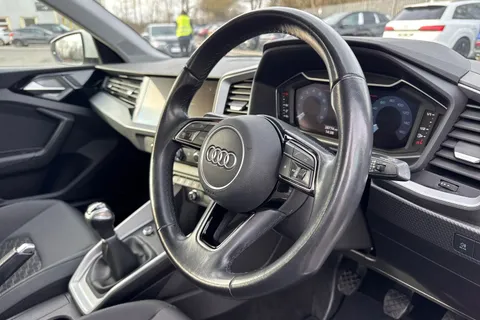 PF72FVT Audi A1 Sport 25 TFSI  95 PS 5-speed Thumbnail #40