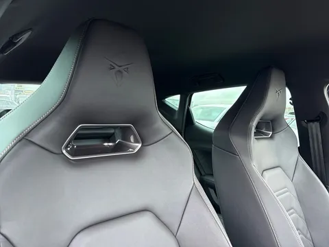 MF75LSN CUPRA Leon 1.5 eHybrid 204 Shadow Edition 5dr DSG **DELIVERY MILEAGE** Thumbnail #21