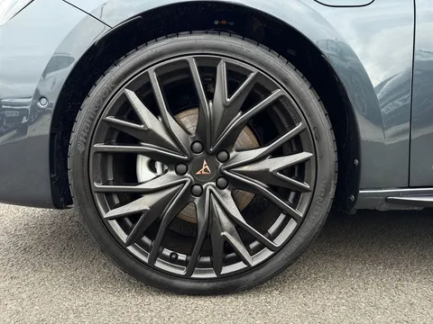 MF75LSN CUPRA Leon 1.5 eHybrid 204 Shadow Edition 5dr DSG **DELIVERY MILEAGE** Thumbnail #22