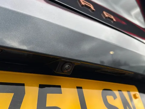 MF75LSN CUPRA Leon 1.5 eHybrid 204 Shadow Edition 5dr DSG **DELIVERY MILEAGE** Thumbnail #27