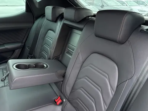 MF75LSN CUPRA Leon 1.5 eHybrid 204 Shadow Edition 5dr DSG **DELIVERY MILEAGE** Thumbnail #33