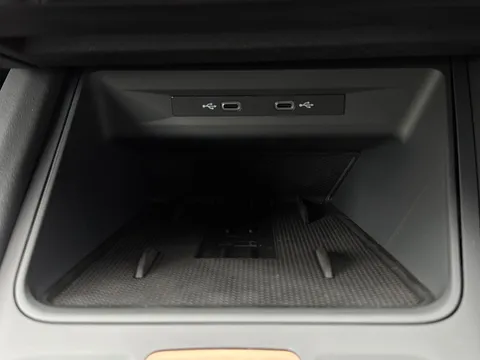 MF75LSN CUPRA Leon 1.5 eHybrid 204 Shadow Edition 5dr DSG **DELIVERY MILEAGE** Thumbnail #35