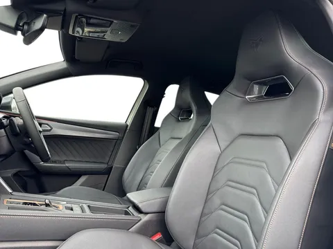 MF75LTX CUPRA Leon 1.5 eTSI 150 Shadow Edition 5dr DSG **DELIVERY MILEAGE | UNDER 40K LIST PRI Thumbnail #11