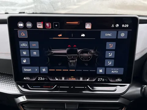 MF75LTX CUPRA Leon 1.5 eTSI 150 Shadow Edition 5dr DSG **DELIVERY MILEAGE | UNDER 40K LIST PRI Thumbnail #19