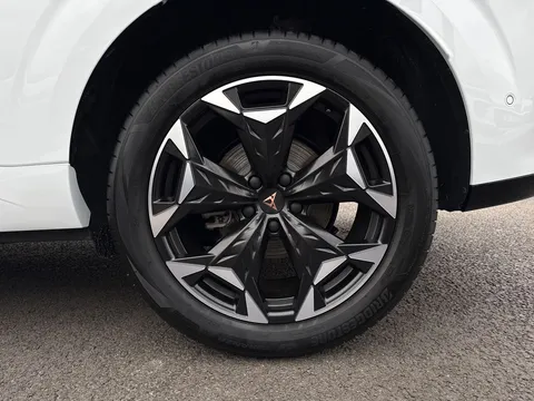 DC75BAO CUPRA Terramar 1.5 eTSI 150 V2 5dr DSG **DELIVERY MILEAGE** Thumbnail #23