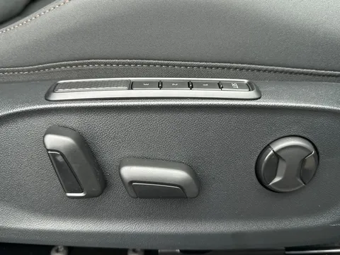 DC75BAO CUPRA Terramar 1.5 eTSI 150 V2 5dr DSG **DELIVERY MILEAGE** Thumbnail #33