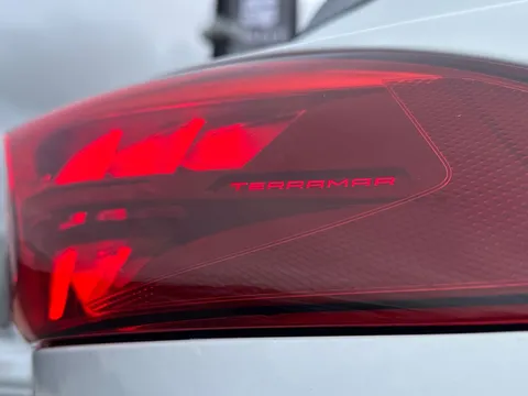 DC75BAO CUPRA Terramar 1.5 eTSI 150 V2 5dr DSG **DELIVERY MILEAGE** Thumbnail #35