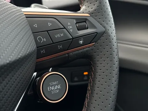 DC75BAO CUPRA Terramar 1.5 eTSI 150 V2 5dr DSG **DELIVERY MILEAGE** Thumbnail #39