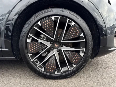 MF75LSE CUPRA Tavascan 250kW VZ2 77kWh AWD 5dr Auto **DELIVERY MILEAGE** Thumbnail #7