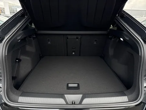 MF75LSE CUPRA Tavascan 250kW VZ2 77kWh AWD 5dr Auto **DELIVERY MILEAGE** Thumbnail #10