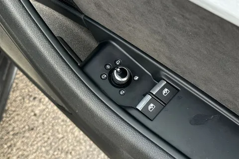 LV20HVG Audi A5 2.0 TFSI 40 S line S Tronic Euro 6 (s/s) 2dr Thumbnail #19